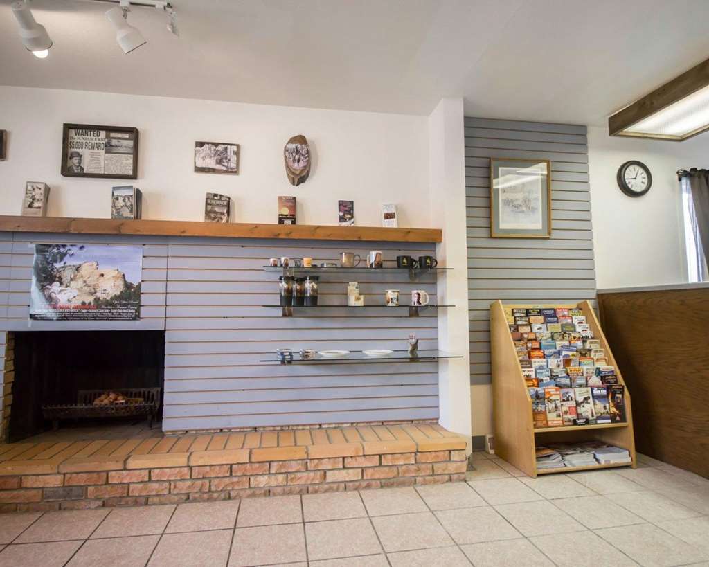Deer Lodge Motel Sundance Interior photo